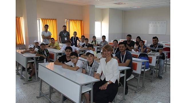 Hitit Üniversitesi kapılarını çocuklara açıyor