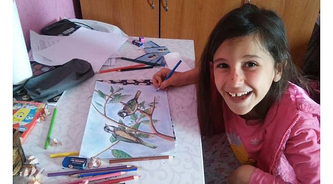 İlkokul öğrencisi resim sergisi açtı