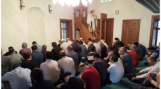Restorasyonu tamamlanan Mimar Sinan'ın eseri Davutağa Camii yeniden ibadete açıldı