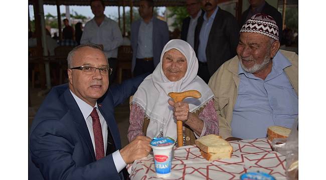 Taytan'da iftar bereketi