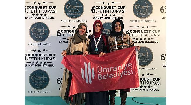 Ümraniye Belediyesi 6'ncı Fetih Kupası Geleneksel Okçuluk Yarışmasında dünya ikincisi oldu