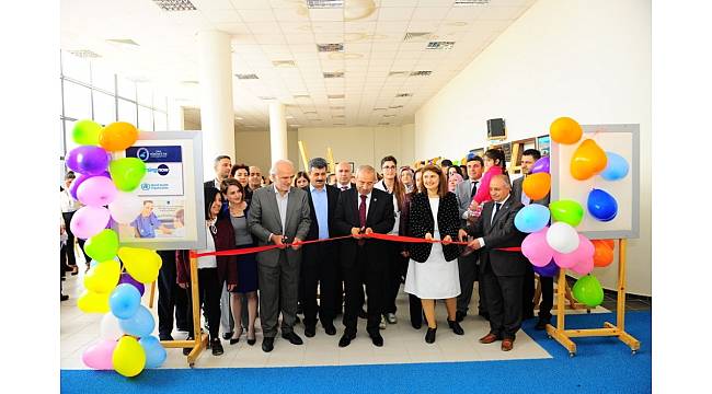 YYÜ'de "Nursing Now" sergisi