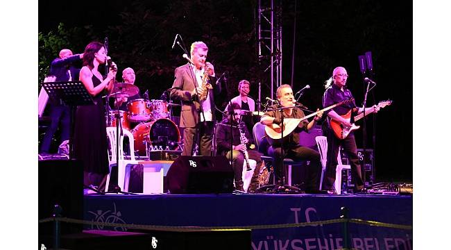 Aydın Büyükşehir Nazım Hikmet'i andı
