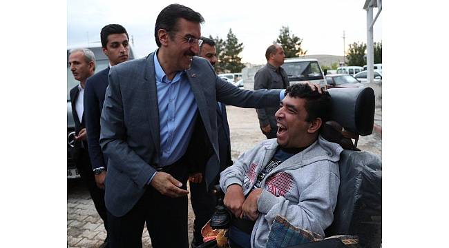 Bakan Tüfenkci, Akçadağ'da iftara katıldı