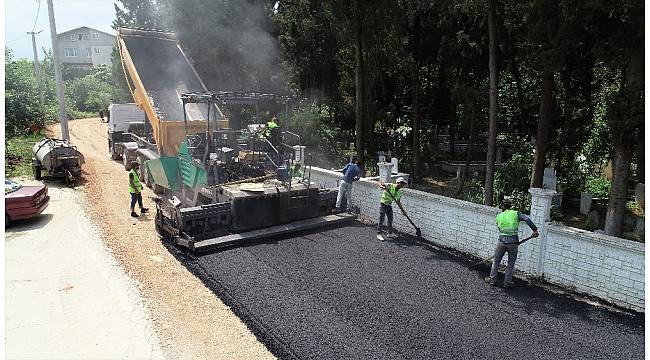 Başiskele&#39;de yol yapım çalışmaları hız kazandı