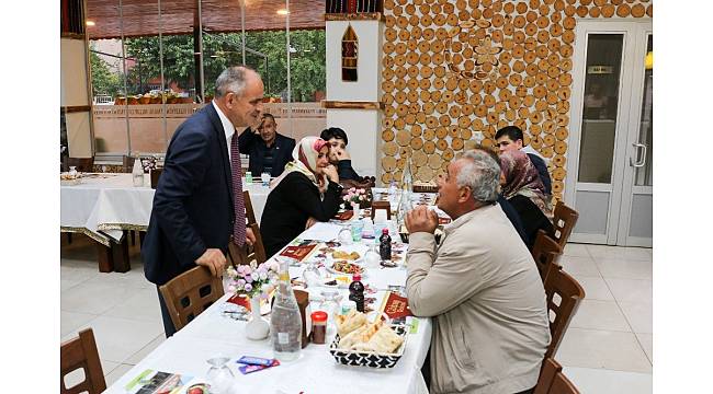 Başkan Öztürk Şehit Aileleriyle İftarda Buluştu