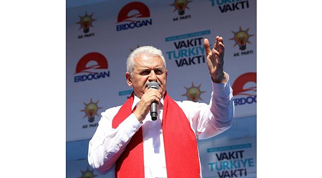 Binali Yıldırım: &quot;CHP&#39;nin iki tane genel başkanı var&quot;