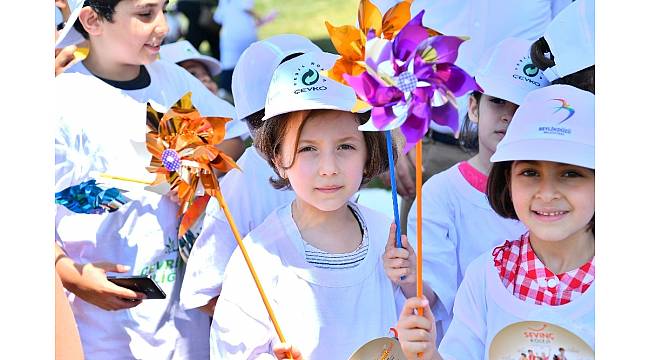 Çocuklar Çevre Şenliği'nde doyasıya eğlendi