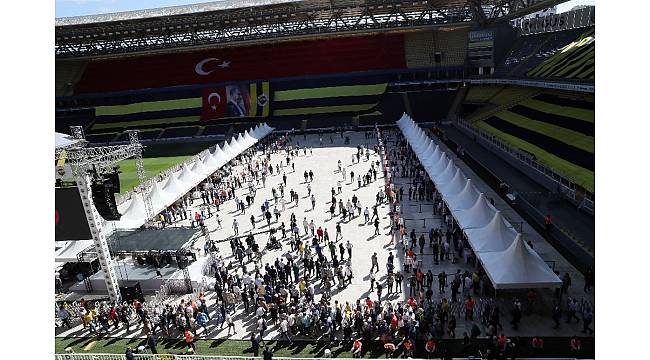 Fenerbahçe&#39;de oy verme işlemi başladı