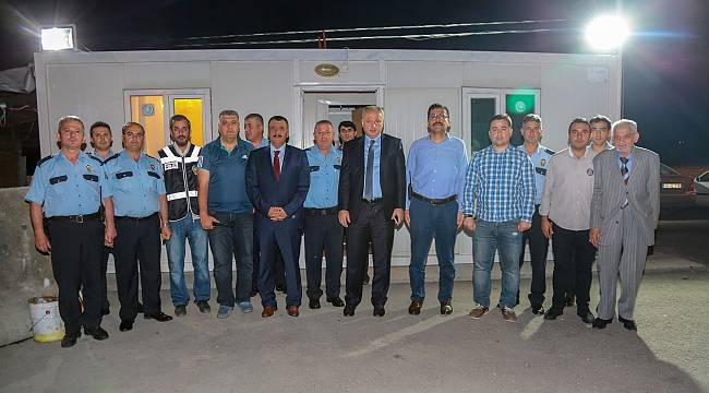 Gürkan, emniyet mensupları ile birlikte iftar yaptı