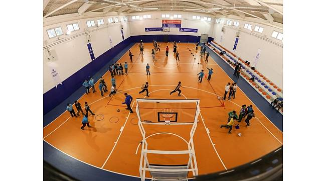İBB'nin spor salonlarında yetişen sporcular bir sezonda 204 kupa ve madalya kazandı