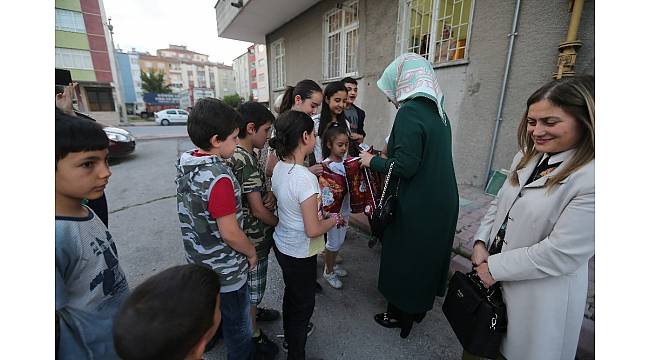 İkbal Çelik'ten 87 yaşındaki Aliye Tunç'a ziyaret
