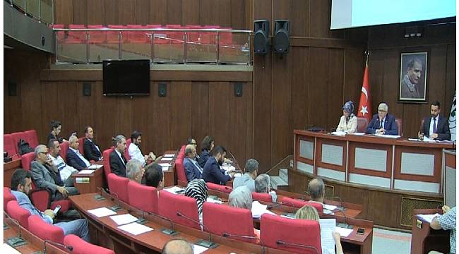 İzmit Belediyesi'nde Haziran ayı meclisi toplandı