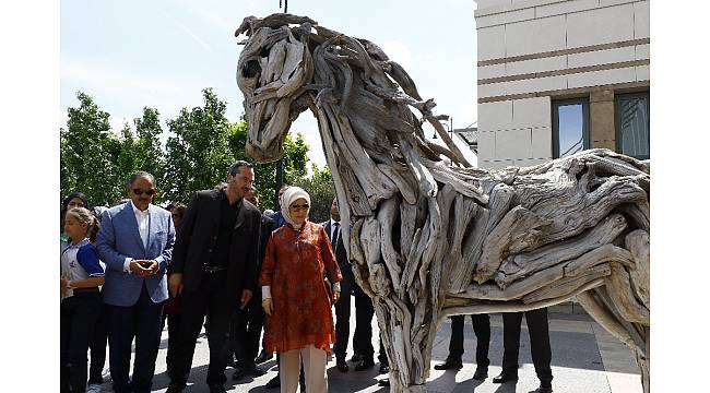Külliyede 'Atıktan Sanata' sergisi