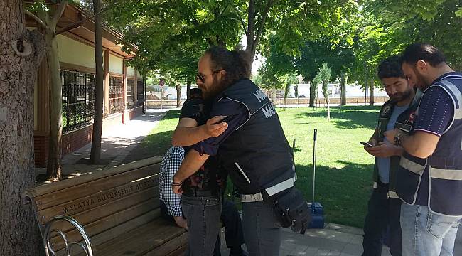  Malatya’da 469 polisin katılımıyla narkotik uygulaması yapıldı