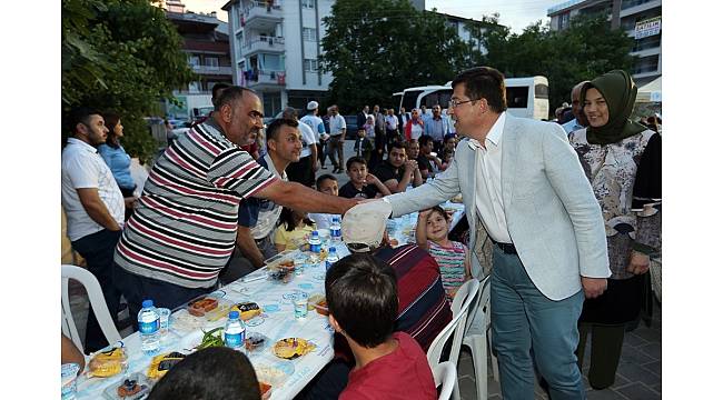 Merkezefendi'de iftar sofrası Çakmak Mahallesi'nde kuruldu