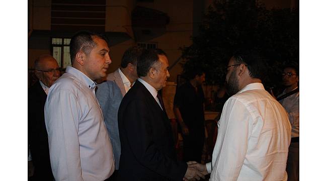 MHP'li Akçay'dan Tanrıverdi'ye taziye ziyareti