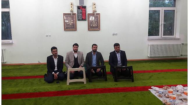 Üniversite öğrencileri 'Kardeşlik Sofrası'nda buluştu