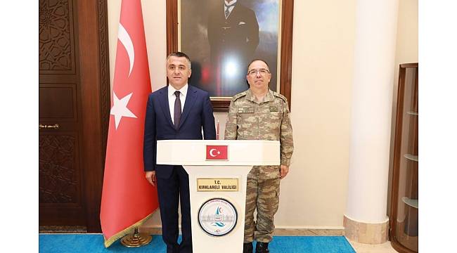 Vali Osman Bilgin'e, kutlama ziyaretleri sürüyor