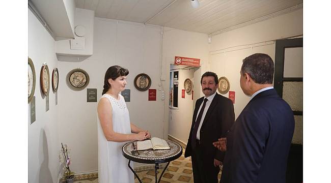 Vali Tavlı, Troya Mozaikleri Atölyesini ziyaret etti