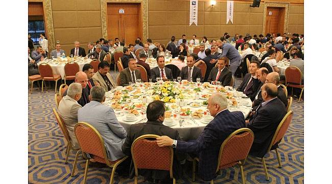 VEDAŞ ve VEPSAŞ'tan personeline iftar yemeği