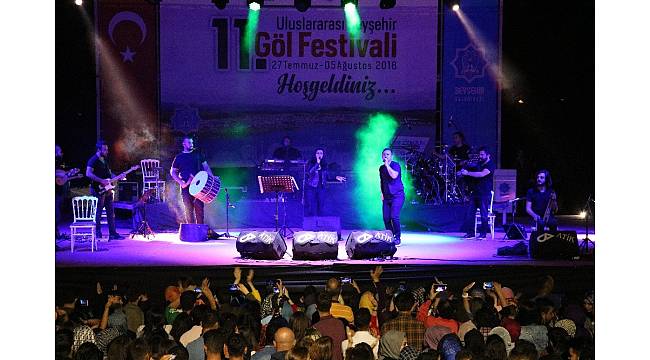 Grup İmera Beyşehir&#39;de konser verdi