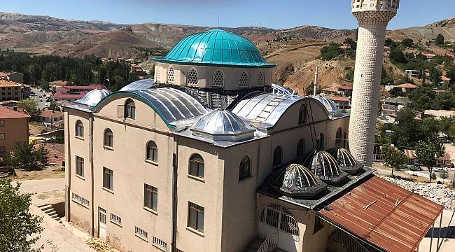 Hüdaverdi Camisinde tadilat çalışmaları sürüyor