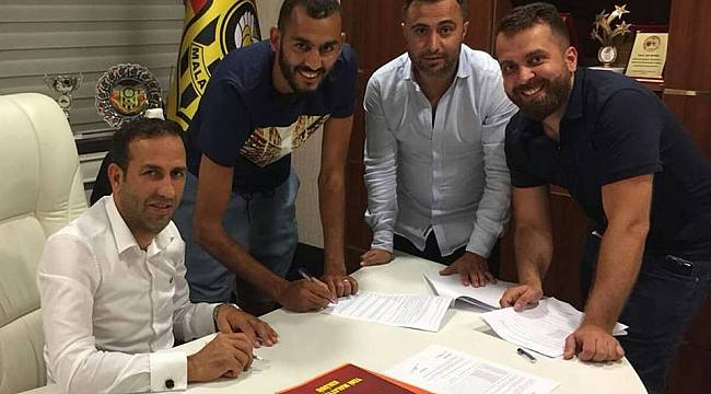  Yeni Malatyaspor'da 4 imza