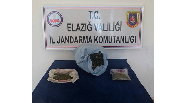 Elazığ&#39;da 2 kilo 760 gram esrar ele geçirildi