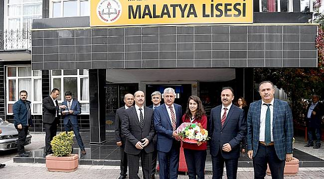 “Malatya’nın En Köklü Lisesi, Kolej Gibi..”