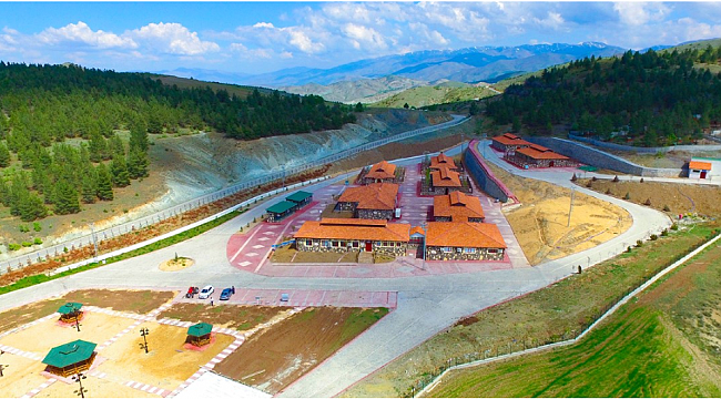 2018 yılı içerisinde 1942 sokak hayvanının bakımı yapıldı..