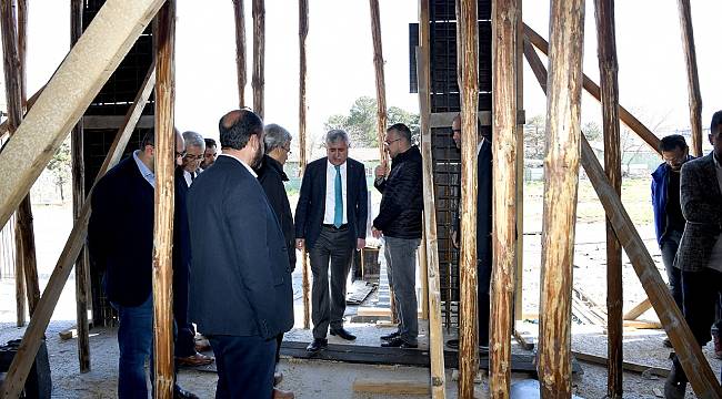 İtfaiye Binasında incelemelerde bulunan Başkan Polat;