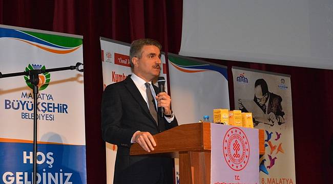 Vali Baruş, 55’inci Kütüphane Haftası açılış programına katıldı