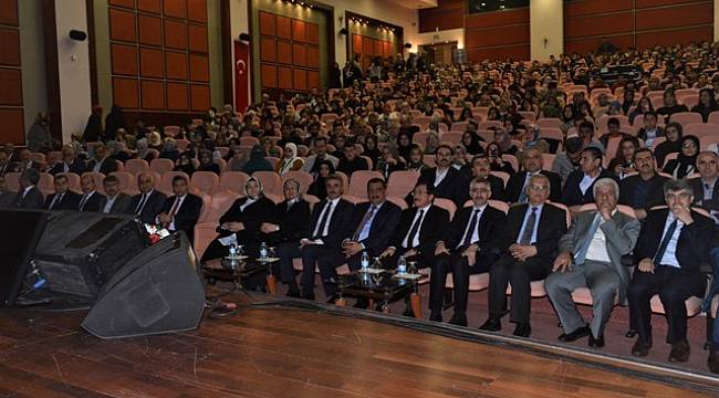 2. Uluslararası İmam Hatip Öğrencileri Sempozyum Başladı