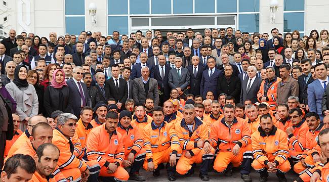 BAŞKAN GÜDER, “BİZ BURAYA İNSANLARA HİZMET ETMEYE GELDİK” 