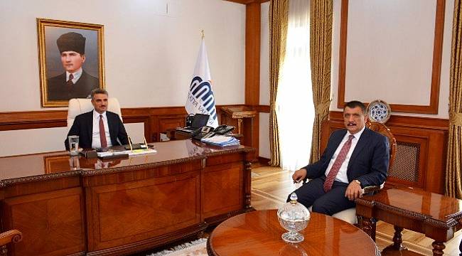 Başkan Gürkan'dan Vali Baruş'a Nezaket Ziyareti