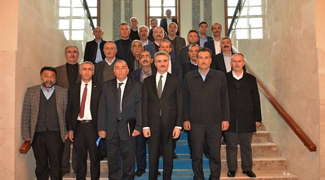 Kuluncak Muhtarlar Derneğinden Vali Baruş’a Ziyaret