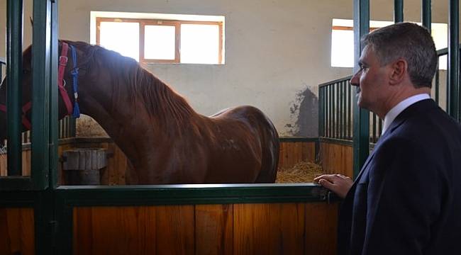 Vali Baruş, Sultansuyu TİGEM’de İncelemelerde Bulundu