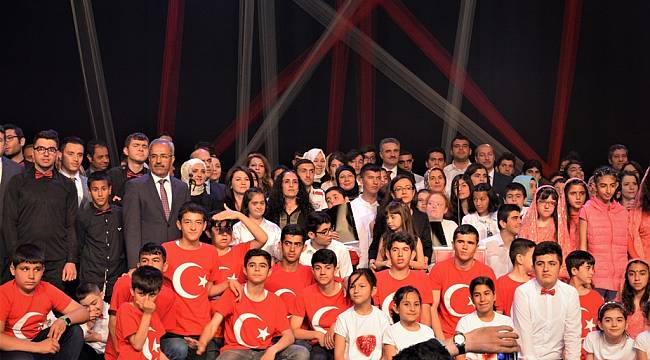 Biz Farklıyız! Ya Siz Farkında Mısınız?