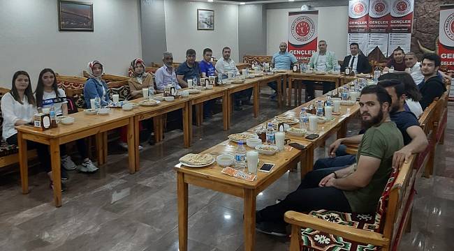 MAGEF Yönetimi İftarda Buluştu 