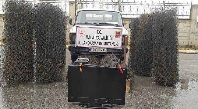  Yeşilyurt İlçe Jandarma Komutanlığı Hırsızları Yakaladı