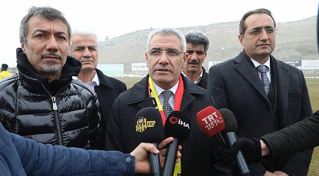 BATTALGAZİ BELEDİYE BAŞKANI OSMAN GÜDER’DEN YENİ MALATYASPOR’A DESTEK ZİYARETİ