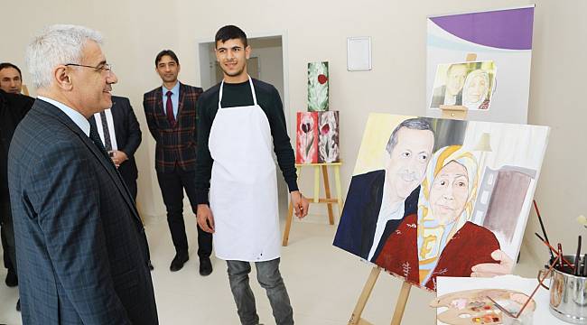 CUMHURBAŞKANI ERDOĞAN’A SÜRPRİZ DOĞUM GÜNÜ HEDİYESİ