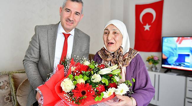 BAŞKAN ÇINAR, SOSYAL MEDYANIN İLGİ ODAĞI OLAN FATMA ÖZASLAN’I EVİNDE ZİYARET ETTİ