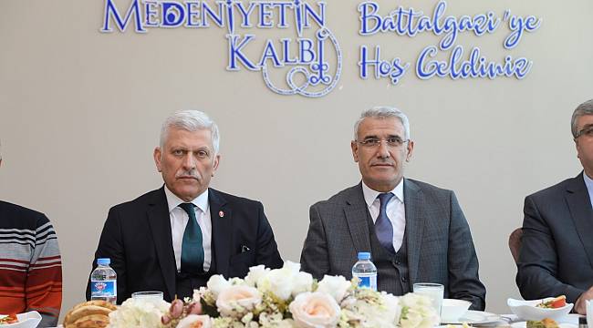 BAŞKAN GÜDER, TVHB MERKEZ KONSEYİ BAŞKANI YÖNETİM KURULU ÜYELERİNİ AĞIRLADI