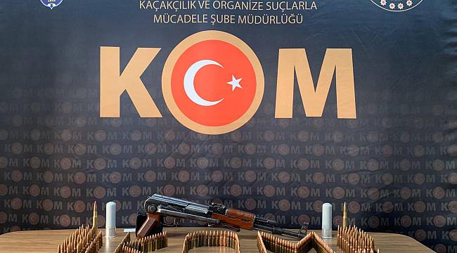 Elazığ/Baskil'den getirdiği Kaleşnikof silahı, ticaretini yaparken Yakalandı