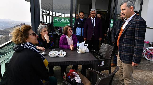 YEŞİLYURT’UN HER NOKTASINDA HİJYEN VE DEZENFEKTAN ÇALIŞMALARI YOĞUNLAŞTI