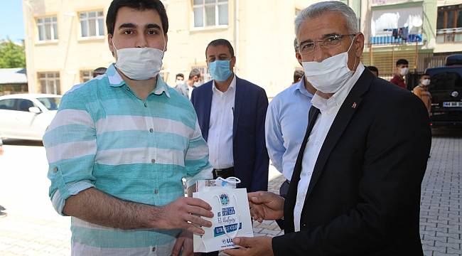 BATTALGAZİ BELEDİYESİ’NDEN ÖĞRENCİLERE SINAV JESTİ