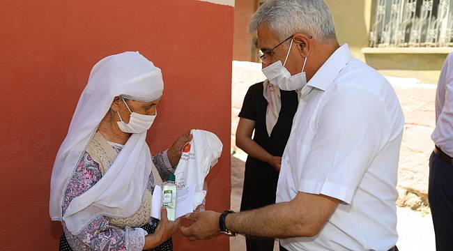 CUMHURBAŞKANI ERDOĞAN’IN EMANETİNİ BAŞKAN GÜDER TESLİM ETTİ