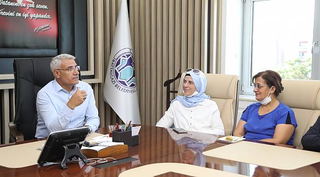 BAŞKAN GÜDER: “MİLLETE EFENDİ OLMAYA DEĞİL, HİZMET ETMEYE GELDİK”